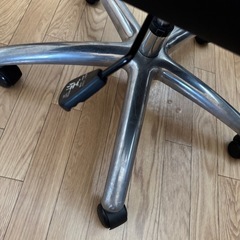 本革オフィスチェアー
の画像