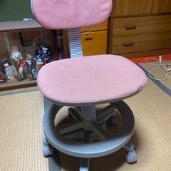 学習イスの画像