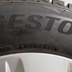 トヨタ純正　80 60 ハリアー　ブリヂストン スタッドレスタイヤの画像