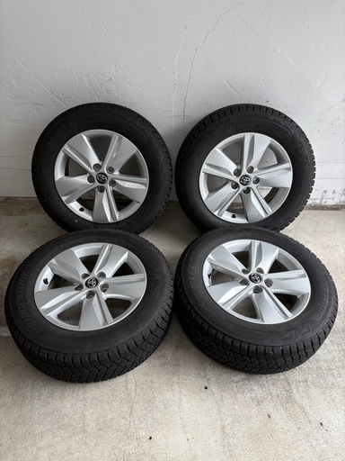 トヨタ純正　80 60 ハリアー　ブリヂストン スタッドレスタイヤ