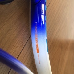 新品の軟式用テニスラケットの画像