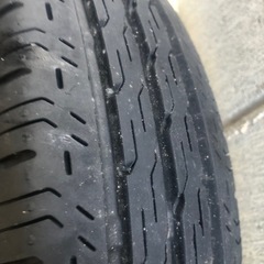 タイヤ　4本　溝ありの画像