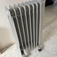 動作確認済　オイルヒーター　H-1208TD ヤマゼンの画像