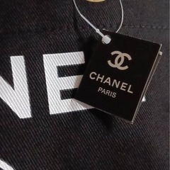 CHANELノベルティトートの画像