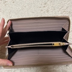 サンローラン長財布の画像