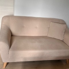 2人掛けソファー
の画像