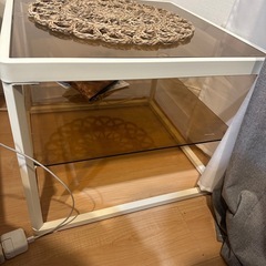 サイドテーブル　の画像