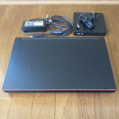 富士通ノートパソコン Windows11 Pro 25H2（最新版） 4GB SSD120GB 15.6インチ ワイド FUTRO MA574 FMVC02002 ／外部DVDドライブ CDSL07U3Sの画像