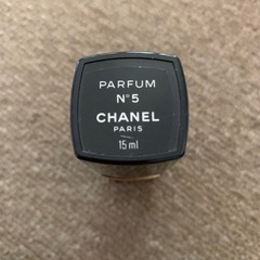 シャネル香水の画像