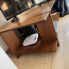 テレビ台の画像