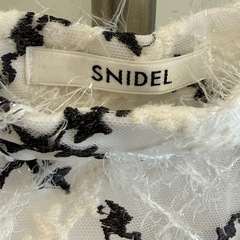 美品🌟 
SNI DEL スカートの画像