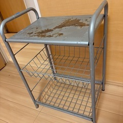 スチール棚の画像