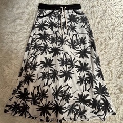 パームツリー柄ロングスカート