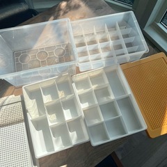 【美品】LEGO 収納ボックス　仕切り付き　の画像