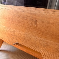 テレビとテレビ台の画像