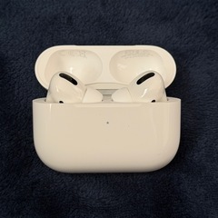Apple  AirPods Proの画像
