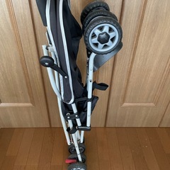 簡易式ベビーカーの画像