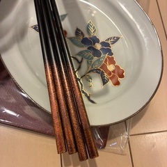 食器セット 皿 箸 まな板 カトラリー ボウル 鍋などの画像