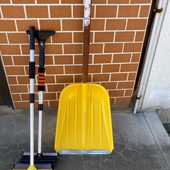 雪掻き棒、スコップの画像