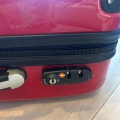 スーツケース※キャスター難ありの画像
