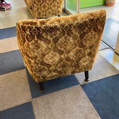 K2511-522 ミッドセンチュリー アンティーク風 シングルソファ ゴールド ② キズ汚れ有りの画像