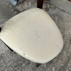 無料　木製の椅子　室内保管品の画像