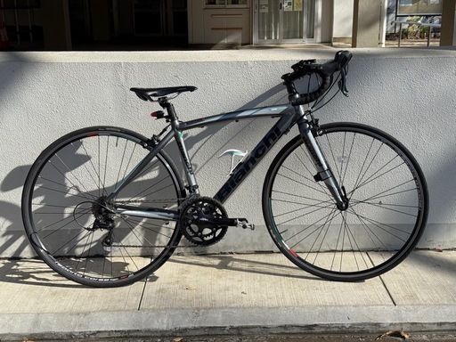 Bianchi Via nirone7 alu graphite ビアンキ　ロードバイク　走行距離少ない