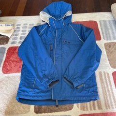 エレッセスキーウェア サングラス 帽子カバンの画像