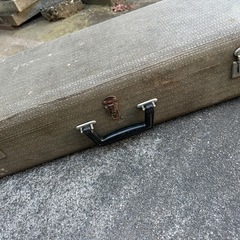 テナーサックスケースの画像