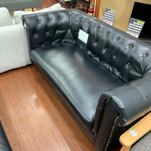 【軽トラ無料貸し出し】【チェスターフィールドソファー】【トレファク所沢店】