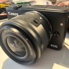 Canon EOS m10 カメラの画像