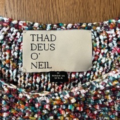 マルチカラーニットセーターの画像