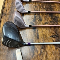 【大特価　初心者向け】レディースゴルフセットの画像