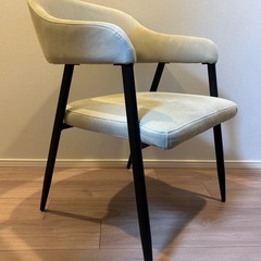 【取引中】ダイニングチェアの画像