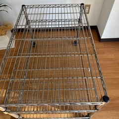 システムラック多少のサビあり！キャスター付きの画像