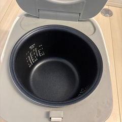 炊飯器 3合炊き YAMAZENの画像