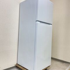 中古家電セット( 冷蔵庫 YAMADA 236L 2021年製 YRZ-F23H1  洗濯機 AQUA 6kg 2022年製 AQW-S6M(W))の画像