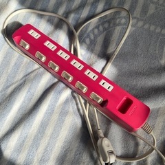 *取引者決定*【12/1まで・取りに来てくださる方】エレコム電源タップ・2つの画像