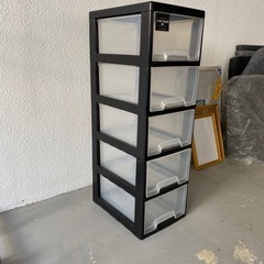 衣装ケースの画像