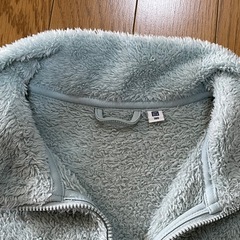 UNIQLOファーフリースジャケット140サイズ
の画像