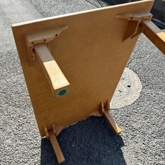 折りたたみテーブル
の画像