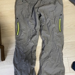 Columbia スキーウェアの画像