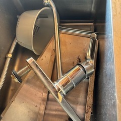 ステンレスシンク2槽、切り替えカランの画像