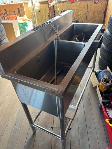 ステンレスシンク2槽、切り替えカラン