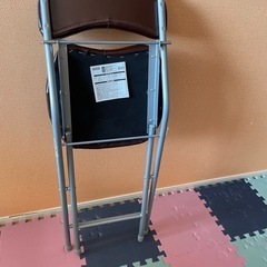ニトリ 折りたたみイスの画像
