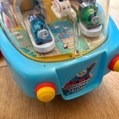 やみつきボックス&トーマスのキッズカーの画像