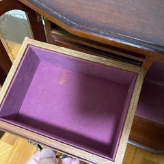 ジュエリーケース　アンティーク調の画像