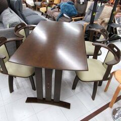 4人掛け ダイニングセット テーブル幅135cm ダークブラウン系 テーブル×1 チェア×4 回転椅子 食卓セット 家具 苫小牧西店の画像