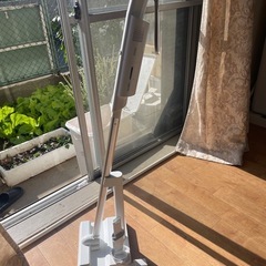 ハイアール コードレス掃除機の画像