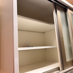 ニトリ食器棚の画像